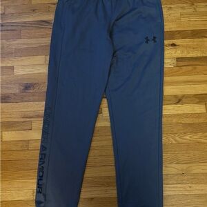Under Armour boy’s Gray joggers